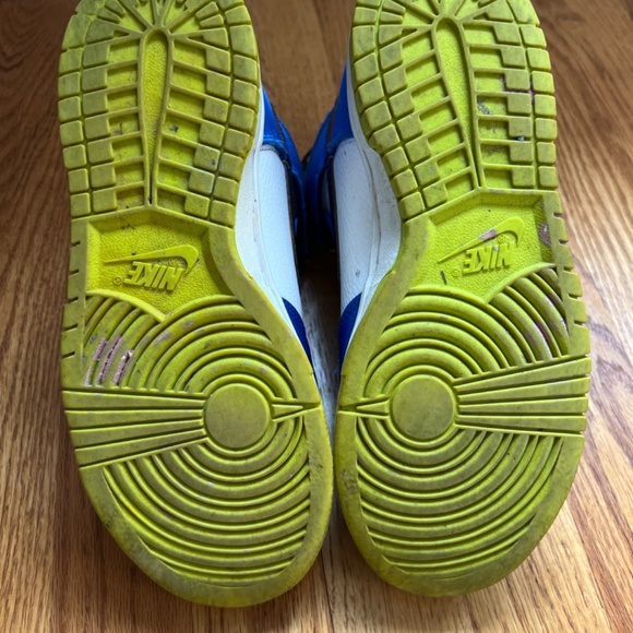 Nike Dunk High Blue Satin Basketball Shoe - Picture 4 of 4